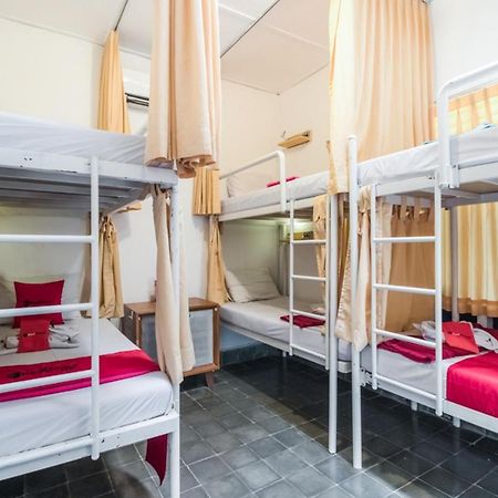 Reddoorz Hostel @ Kotagede Yogyakarta Luaran gambar